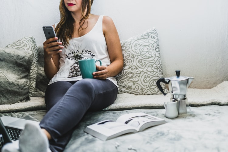 Programação no Celular — Confira o App SKY Play e Divirta-se